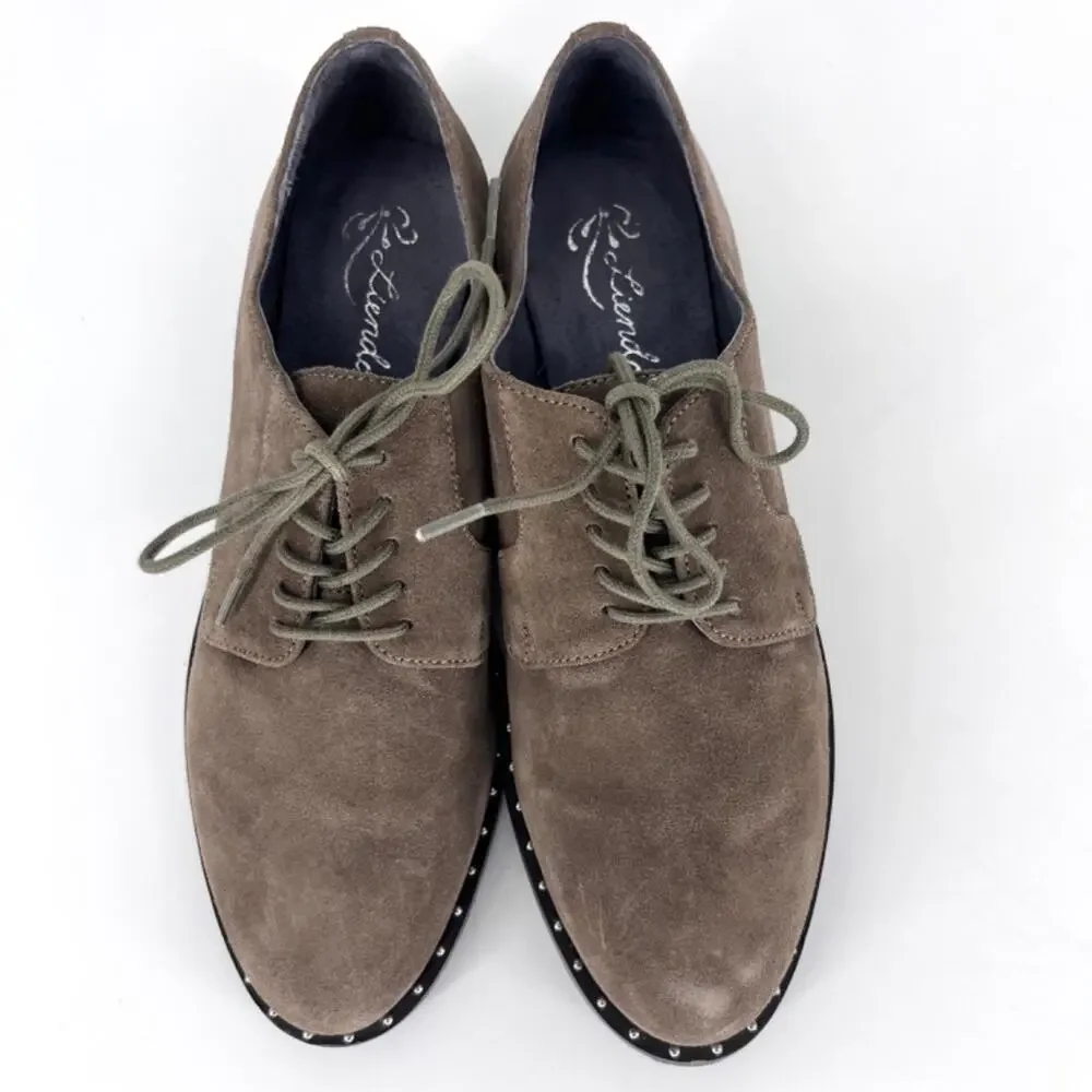 Anthropologie Liendo‎ Yuma Derby Lace Up Shoes Brown Suede w Silver Studs Size 8